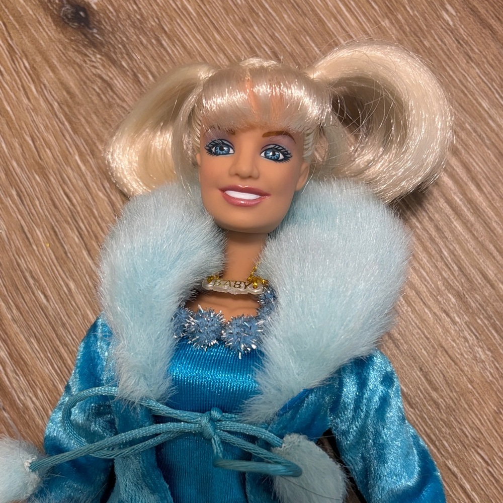 Rare Hasbro Spice Girls Viva Forever Baby Spice doll - Picture 3 of 3